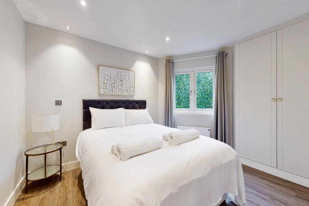 Elegant 2Bed Flat 10Min To Wimbledon Tennis Courts Londres Exterior foto